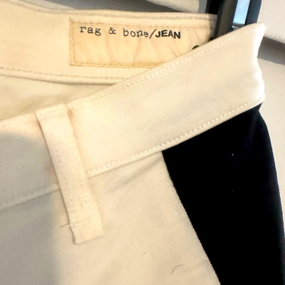 Jeans - Picture 4 of 4